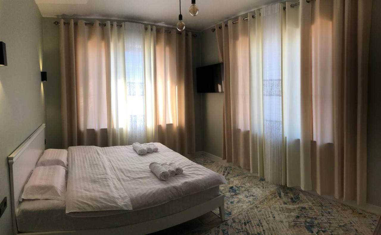 Vavilon Apartamento Karakol Exterior foto