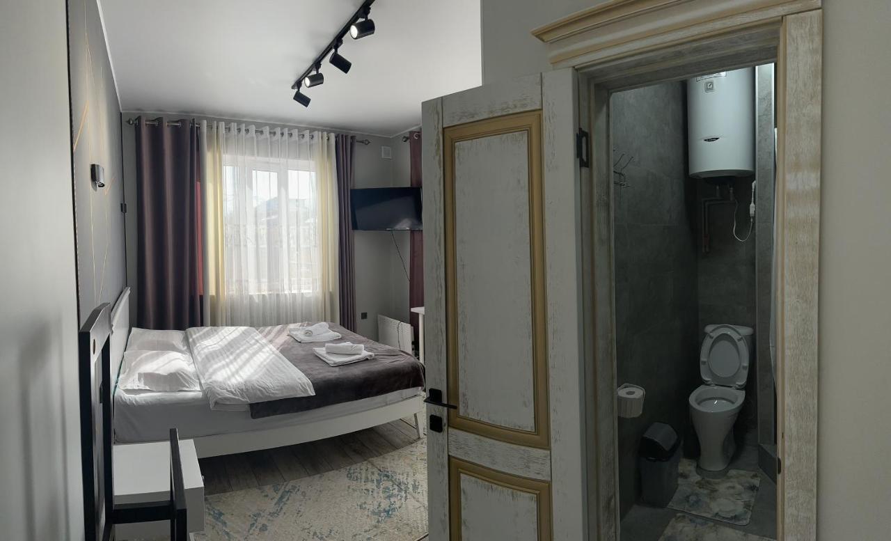 Vavilon Apartamento Karakol Exterior foto