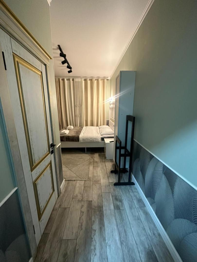 Vavilon Apartamento Karakol Exterior foto